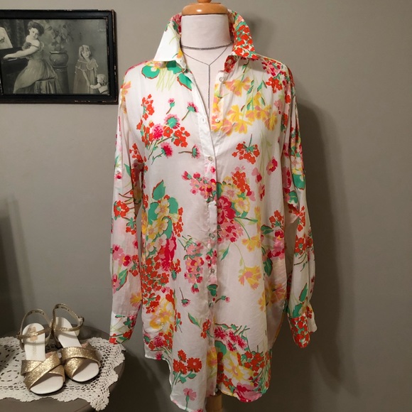 Zara Tops - Zara Floral Shirt/Top